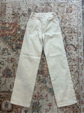 American Eagle Outfitters High-Rise Straight Ivory Jeans
